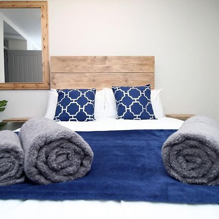 Apartamento Sleeps 6, Smart Tv'S, Parking Swansea & Morriston Hospital Exterior foto