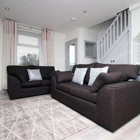 Apartamento Sleeps 6, Smart Tv'S, Parking Swansea & Morriston Hospital Exterior foto